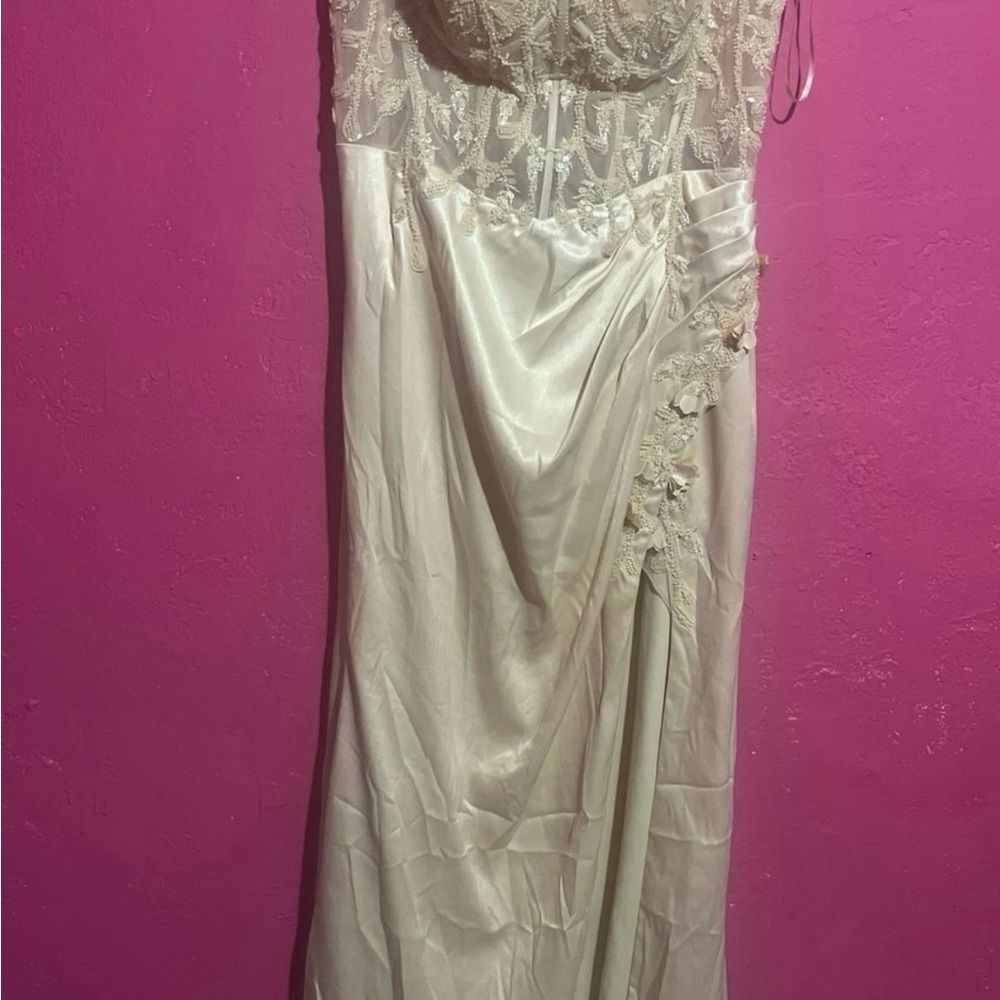 Mermaid/Trumpet Prom Dresses Sexy Off Shoulder Floor Length Formal Dresses